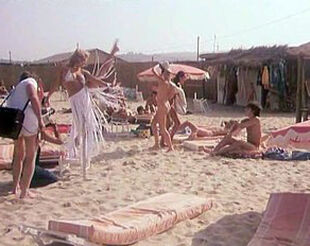 Dans Le Chaleur De St Tropez (1981)