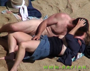 Personal hidden cam vid with duo romping on insatiable beach